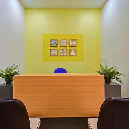 Oyo Home 78047 Alluring Stay Pimpri Pimpri-Chinchwad Buitenkant foto