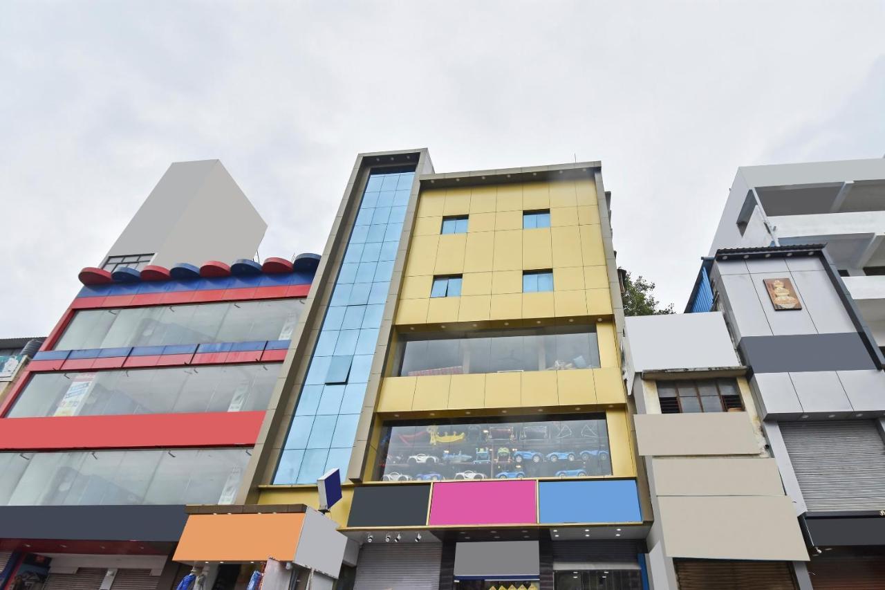 Oyo Home 78047 Alluring Stay Pimpri Pimpri-Chinchwad Buitenkant foto