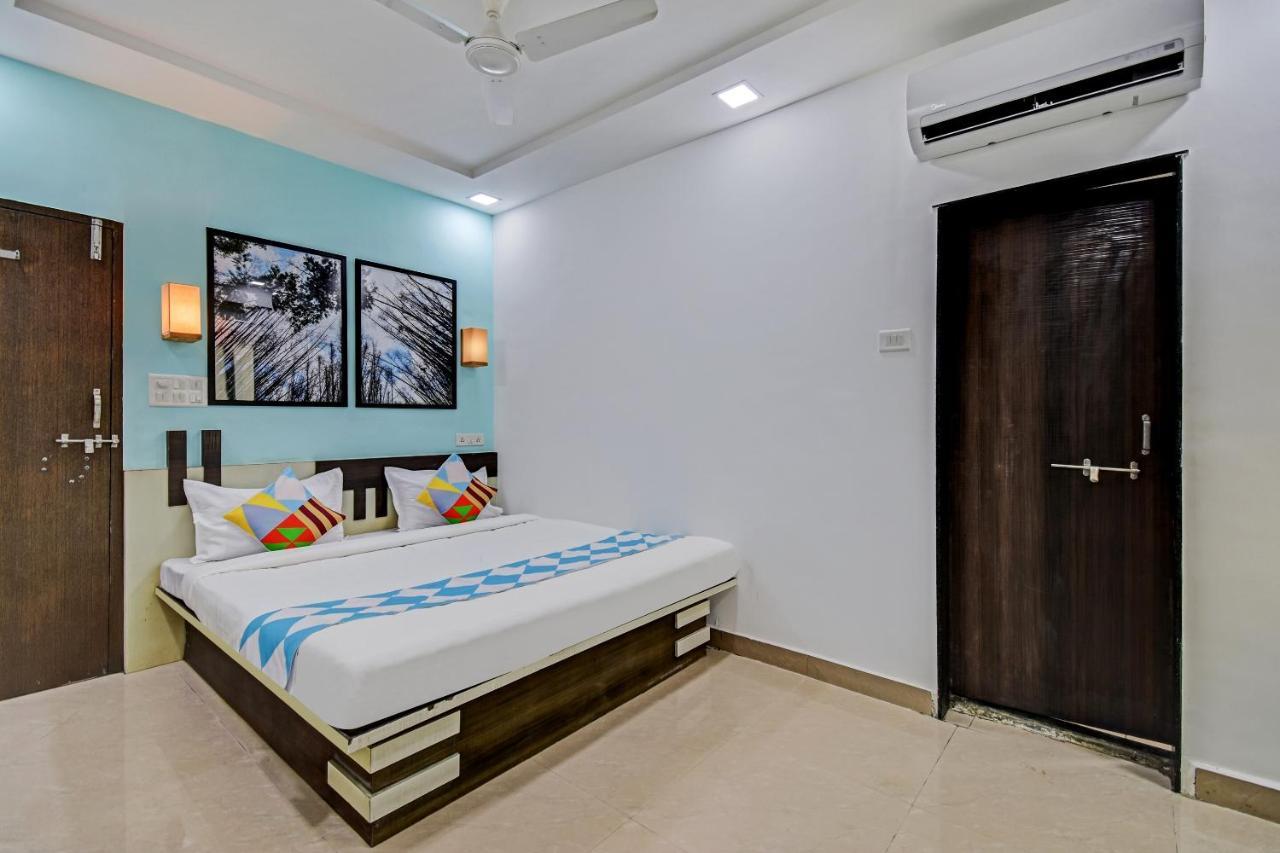 Oyo Home 78047 Alluring Stay Pimpri Pimpri-Chinchwad Buitenkant foto