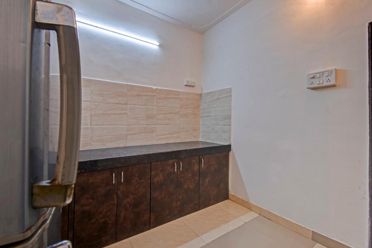 Oyo Home 78047 Alluring Stay Pimpri Pimpri-Chinchwad Buitenkant foto